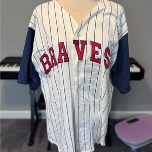 Braves Jersey from the 90s - Men’s M